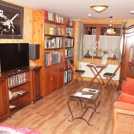 Maison d'hôtes Apartment-pension Im Eichenweg Waldachtal